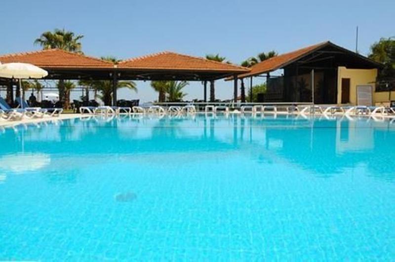 Club Akman Beach Camyuva Ngoại thất bức ảnh